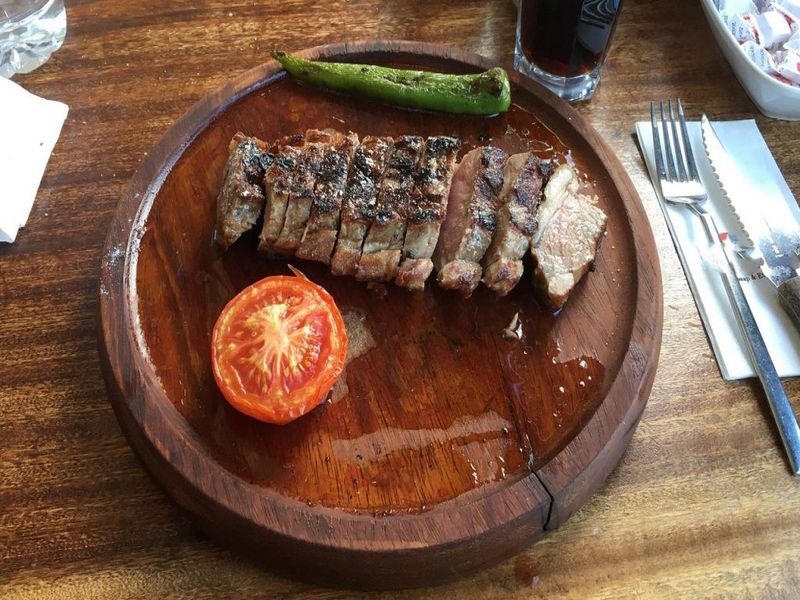 Kuzu Sırt / Lamb Lion